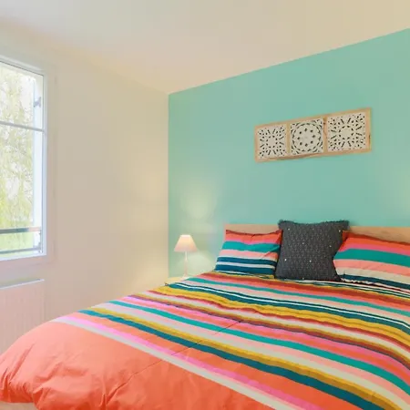 Funtastic Homes Blue Serris