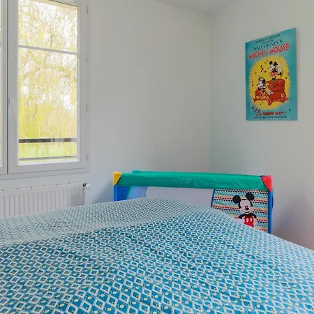 Funtastic Homes Blue Serris